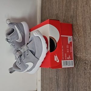 Nike Toddler 5C Roshe One